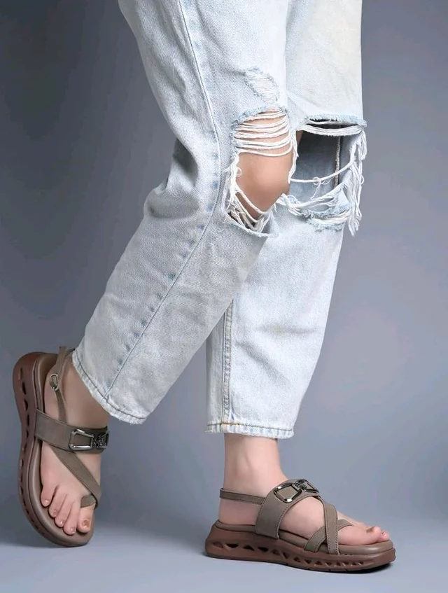Shoetopia Women's Comfort Slingback Sandals | Cushioned Platform Toe Ring Sandals with Adjustable Buckle & Metallic Accent | Lightweight Casual Everyday Footwear