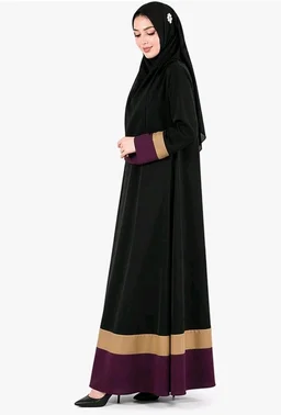 Mehar Hijab Neelofar Abaya for Women with Matching Hijab | Elegant Black Abaya with Contrast Border Design | Islamic Wear
- 2XL, Black Wine