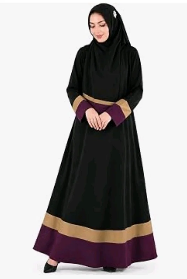 Mehar Hijab Neelofar Abaya for Women with Matching Hijab | Elegant Black Abaya with Contrast Border Design | Islamic Wear
- 2XL, Black Wine