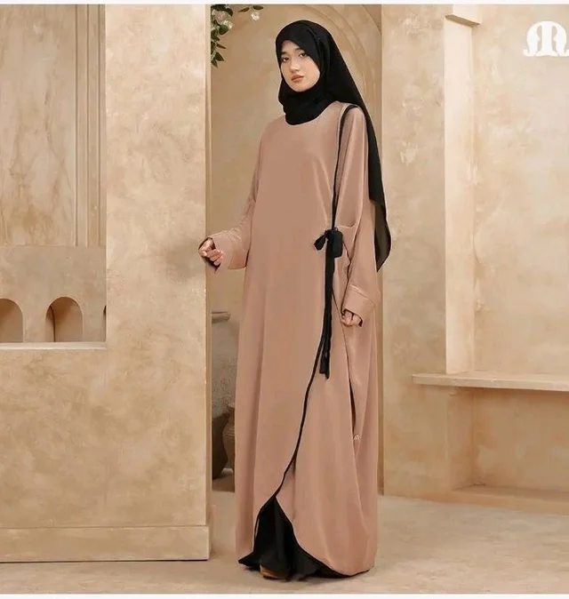 mashroo Sole Beige Kaftan Free Size
- XL, Brown
