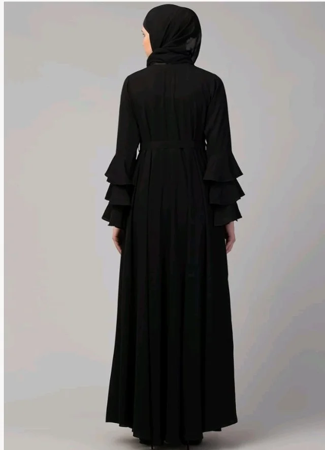 Umbrella Abaya with Adjustible belt and Fashionable buttons Bell Sleeves in Nida Matte Fabric
- 3XL, Black