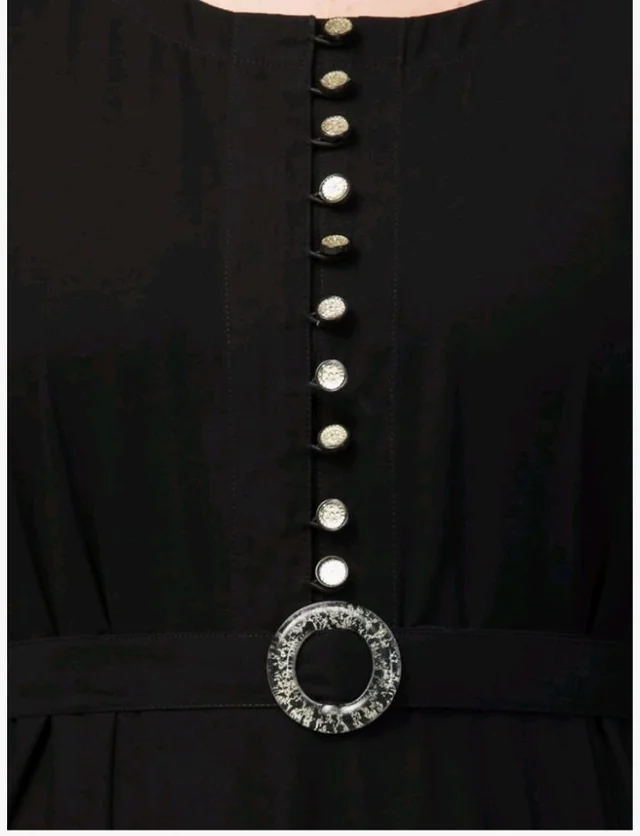 Umbrella Abaya with Adjustible belt and Fashionable buttons Bell Sleeves in Nida Matte Fabric
- 3XL, Black