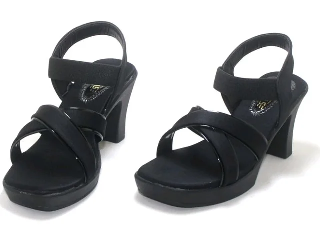 Women's Block Heel Sandals with Crossover Straps, Wine