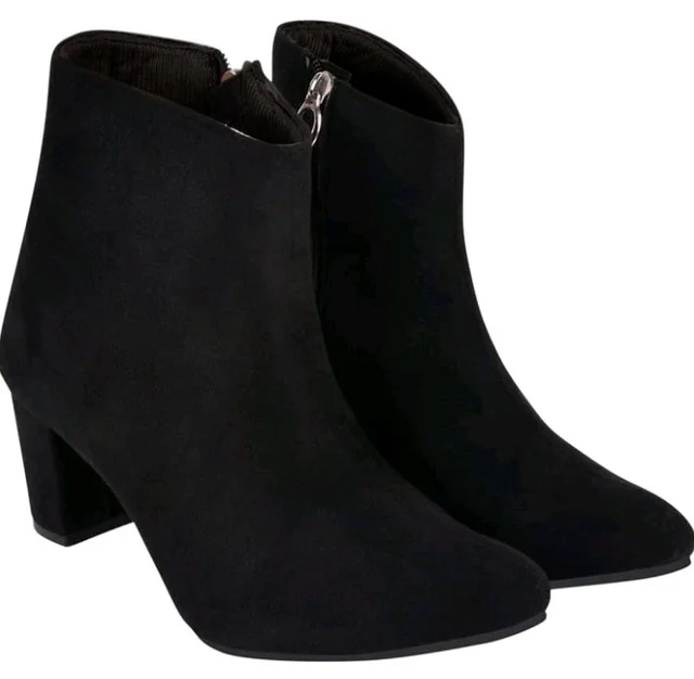 Shoetopia Women's Block Heel Boots
