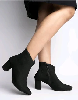 Shoetopia Women's Block Heel Boots