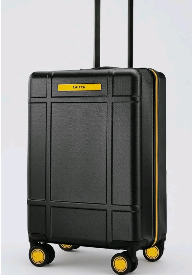 Brand: SNITCH
4.6 out of 5 stars 24
SNITCH Blink Cabin Size Grey Polycarbonate Hard Travel Suitcase - Trolley Bag Small & Luggage with 8 Wheels, Premium Lock, Wet & Dry Pouch & Free Shoe Bag