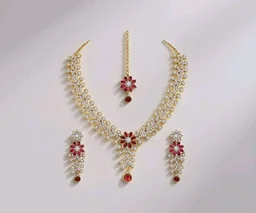 Atasi International Diamond Necklace Jewellery Set for Women with Earrings and Maang Tikka for Wedding, Engagements & Festivals