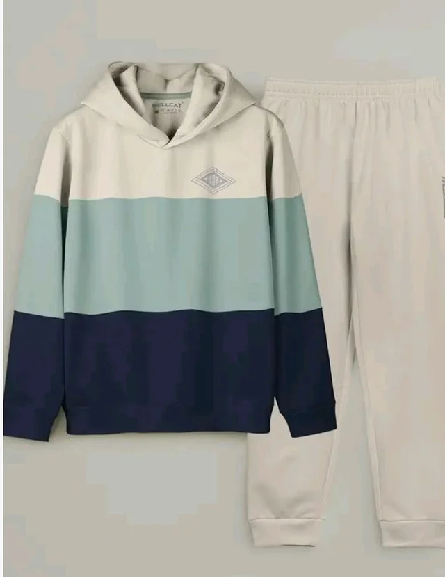 HELLCAT Printed Cotton Blend Hoodie T-shirt and Jogger Trackpant Clothing Set for Boys.
- 9-10 y, Sea Green