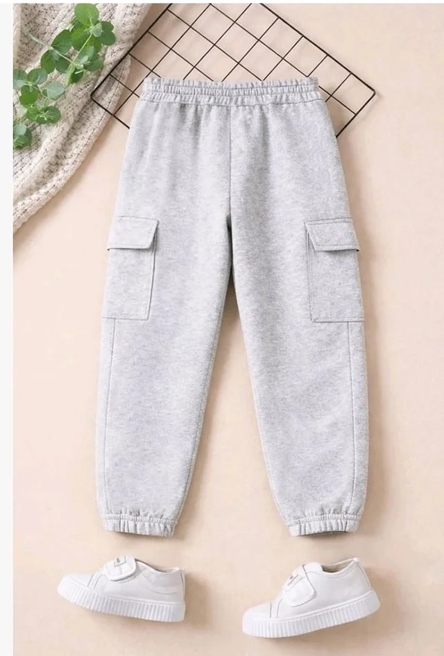 Trampoline Boys & Girls Cotton Terry Cargo Joggers with 4 Utility Pockets | Elastic Waist with Drawstring | Ribbed Cuffs | Soft Kids Jogger Pants for Casual Wear & Outdoor Play
- 10-11 y, Grey