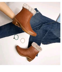 Shoetopia Women’s Ankle Boots with Faux Fur Lining | Stylish Winter Block Heel Zip Closure Boots for Casual & Party Footwear