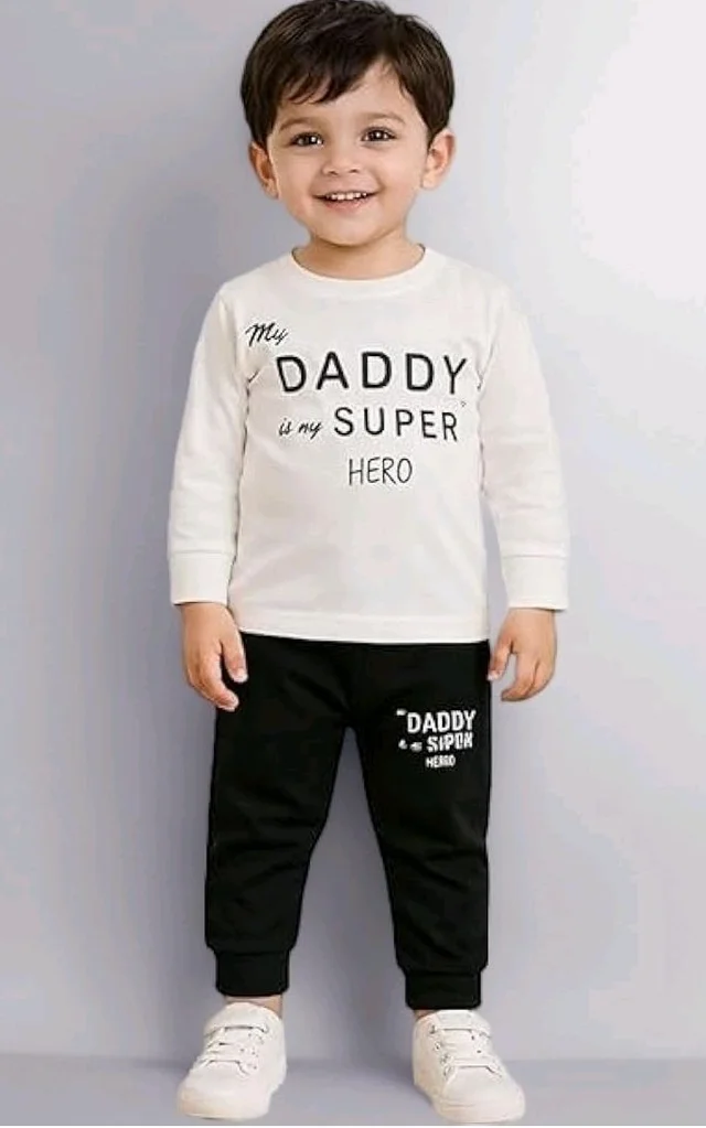 Boys Cotton Clothing Set
Full Sleeve Printed T-Shirt & Pant, Soft Cotton Wear Outfit, Comfortable for Wear
- 4-5 y, White & Black