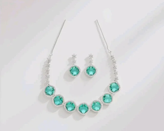 Karatcart Elegant Light Blue American Diamond Necklace Set for Women