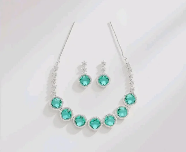 Karatcart Elegant Light Blue American Diamond Necklace Set for Women