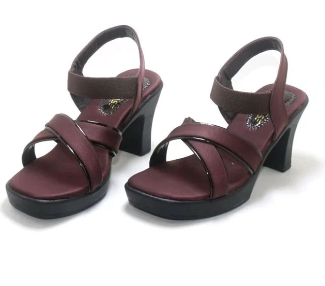 Women's Block Heel Sandals with Crossover Straps, Wine