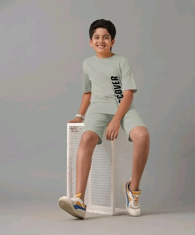 KYDA KIDS® Boys 100% Cotton Oversized T-Shirt Shorts Clothing Set | Kids Co-Ord Set | Half Sleeve T-Shirt with Matching Shorts | Soft Breathable Fabric | Comfortable Stylish Casual Wear
- 6-7 Y, Grey