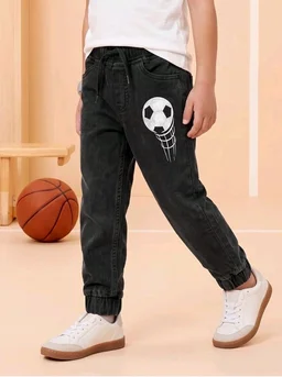 Amazon Brand - Symbol Boys Boys Slim Fit Stretchable Jogger Jeans (Elasticated Waist Band)
- 2-3 Y, Black 10