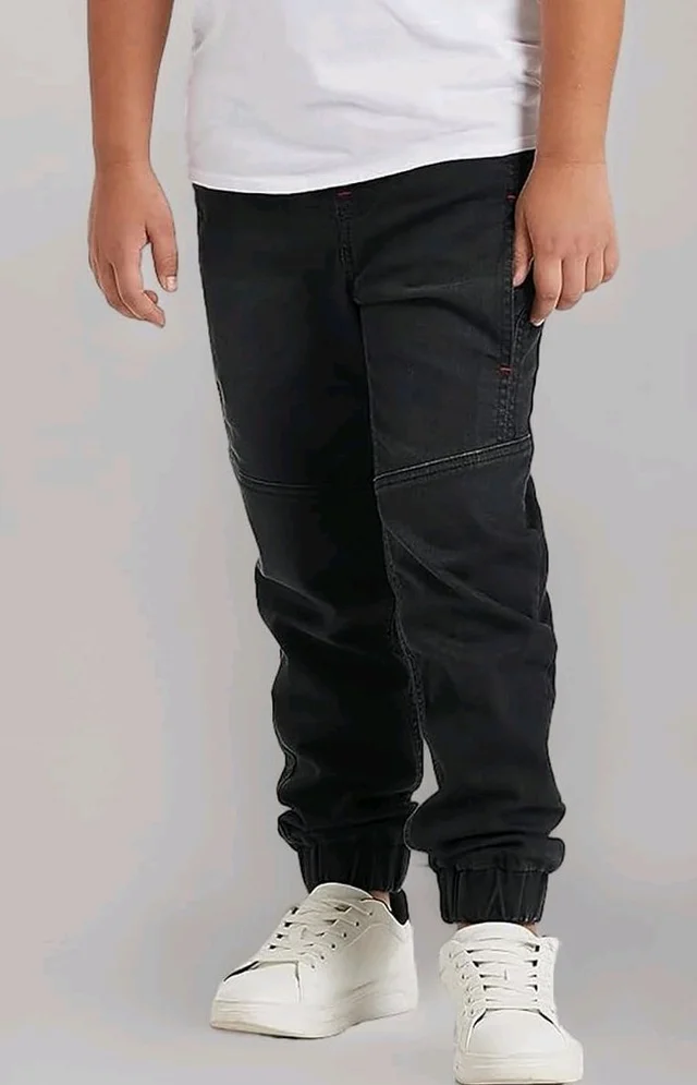 Amazon Brand - Symbol Boys Boys Slim Fit Stretchable Jogger Jeans (Elasticated Waist Band)
- 3-4 Y, Black 8