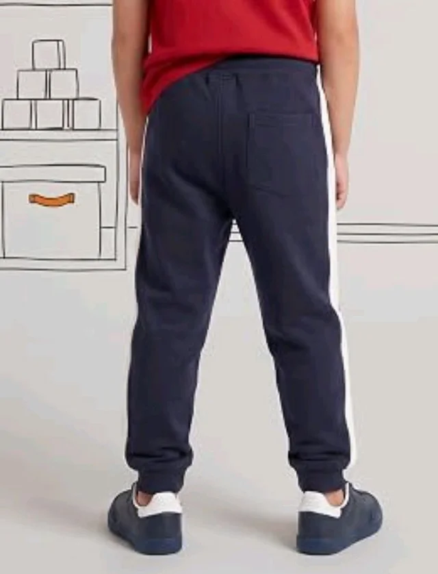 Amazon Brand - Symbol Boys Contrast Side Panelled Jogger Fit Track Pants
- 8-10 Y, Navy & White