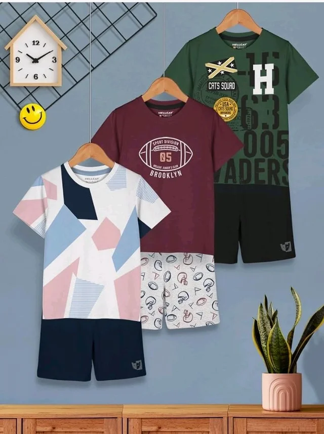 HELLCAT Boys Dress Clothing Set Combo with Tshirts & Shorts - Pack 3
- 3-4 Y, Olive / Maroon / White