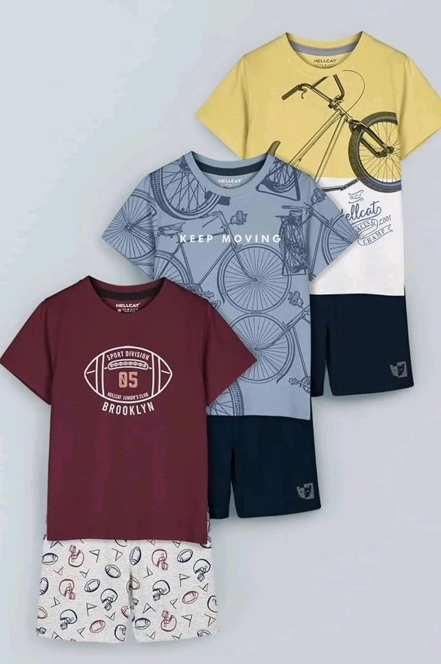 HELLCAT Boys Dress Clothing Set Combo with Tshirts & Shorts - Pack 3
- 7-8 Y, Maroon/Bluish Grey / Mustard
