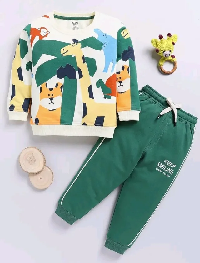Toonyport Boys & Girls Giraffe Casual Sweatshirt and Jogger (Multicolor)
- 18-24 M, Multicolours