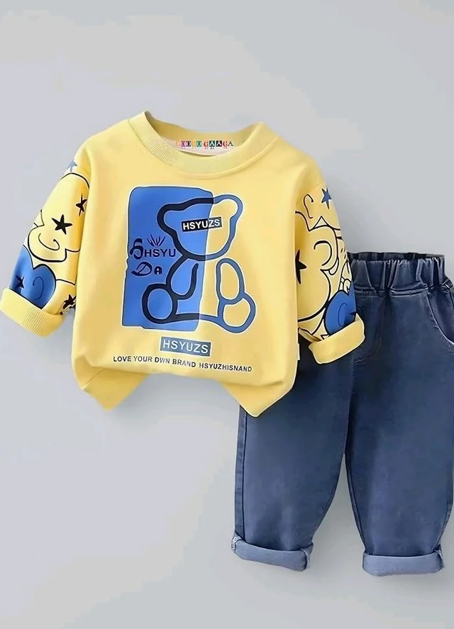 Googo Gaaga Boys Printed T-shirt and Jogger Co-ord Set
Stylish Cotton Clothing Set for Baby Boys with animal prints, Perfect for Everyday Summer Wear
- 4-5 Y, Yellow