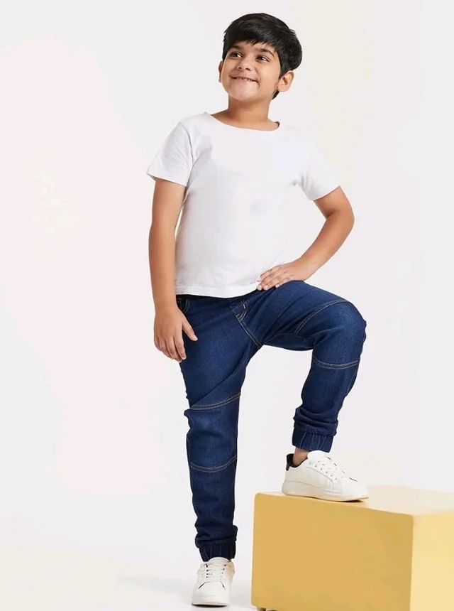 Amazon Brand - Symbol Boys Boys Slim Fit Stretchable Jogger Jeans (Elasticated Waist Band)
- 5-6 Y, Dk. Blue 10