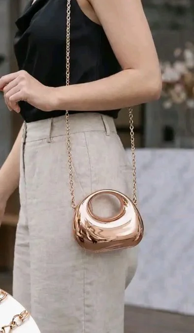 BLUSHARK Metallic Dome Clutch Sling Bag | Stylish Rose Gold Evening Clutch | Mirror Finish with Detachable Gold Chain Strap | Fashionable sling Bag for Girls & Women | Perfect for Party & Weddings