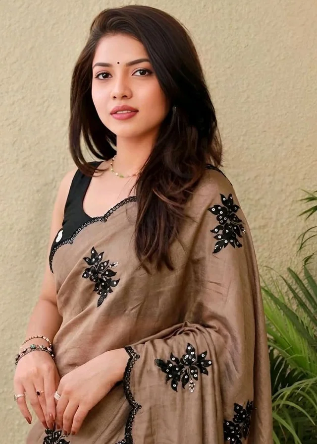 Visit the Sidhidata Store
5.0 out of 5 stars 8
Sidhidata Women's Rangoli Silk Sequence Embroidered Cutwork Boardered Saree With Unstitched Blouse Piece (Choco Brownie_Coffee_Free Size)