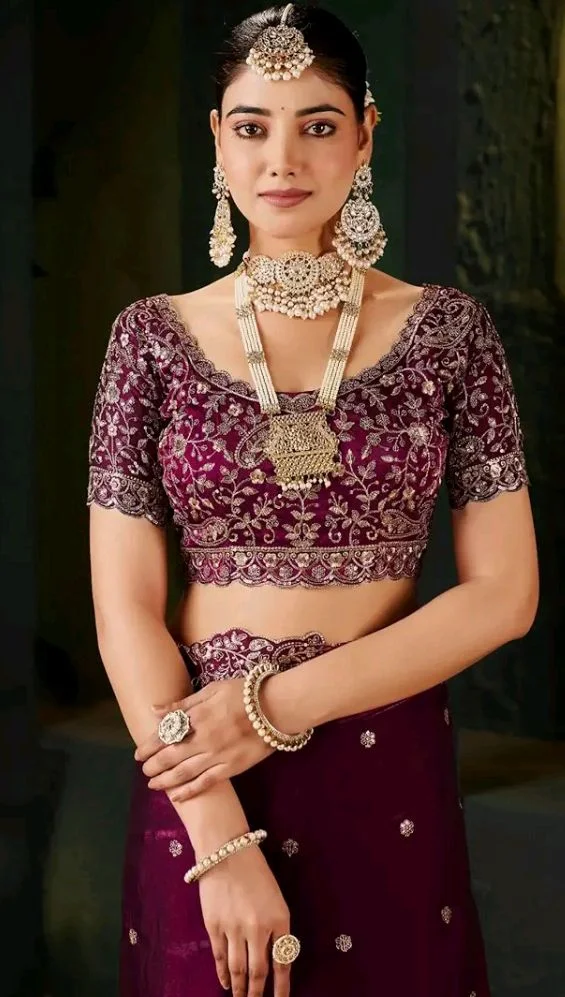 DHARMEE Women's Silk Saree with Embroidered Blouse Piece, Traditional Parte Wear with Gold Border and Hand Work Lace Embellished, Solid/Plain, Applique, Woven, Bollywood Jimmy Jimmy, Satin Saree