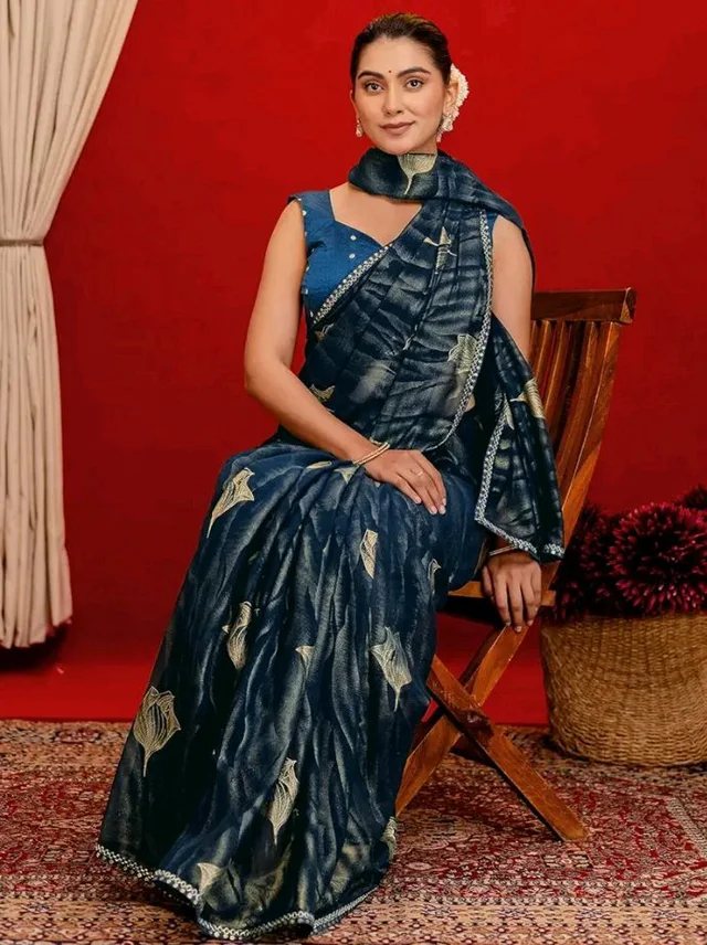 Satrani Women's Georgette Foil Printed Saree with Unstitched Blouse Piece