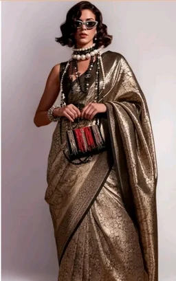 SWORNOF Women's Banarasi silk Saree With Unstitched Blouse Piece
