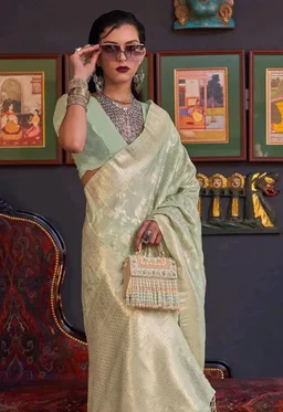 SWORNOF Women's kanjivaram banarasi silk saree for Patola festival Wedding silk with rich pallu Design sarees for women with blouse piece