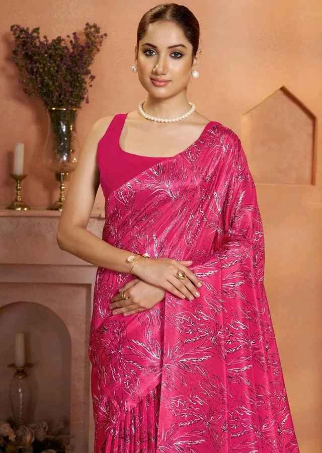 Garden Vareli Art Silk Floral Print Saree
