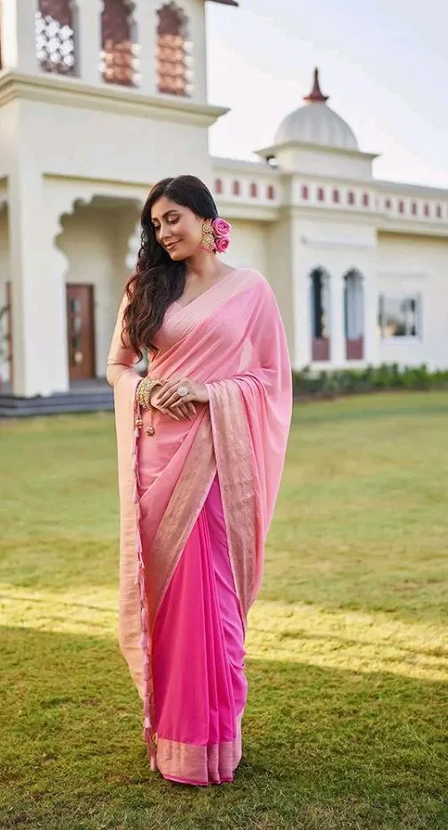Vardha Women's Pure Georgette Saree with Plain Weave and Unstitched Matching Blouse Piece | Sari for Women