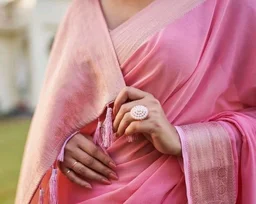 Vardha Women's Pure Georgette Saree with Plain Weave and Unstitched Matching Blouse Piece | Sari for Women