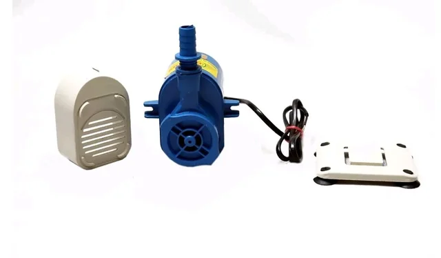 BRAVO 1218 SUBMERSIBLE WATER PUMP,18 WATT, WIRE STRIPPER 5" PLUS FREE 2 PIN SOCKET