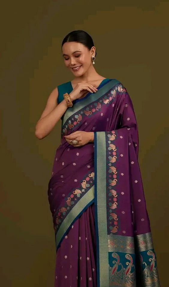 Monjolika Fashion Women's Graceful Banarasi Silk Saree In Classic Paisley & Rich Zari Pallu comes with Unstitched blouse