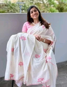MARGI DESIGNERS Womens New Latest Bollywood Style Linen Cotton Floral Printed Fancy Lace Border Saree with Blouse | Saree For Womens
100+ bought in past month