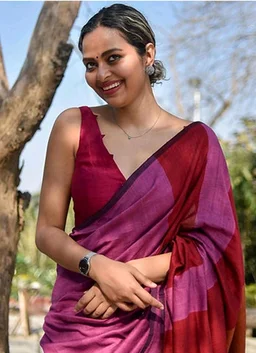 Women Cotton Saree With Blouse Piece. Multicolor 5.5 Meter With Running Blouse