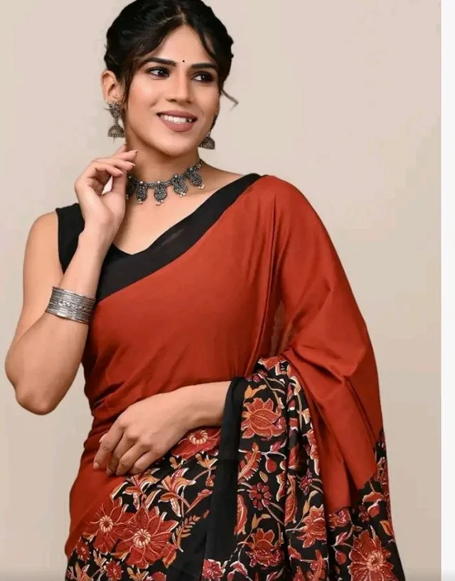 Crafts Moda Pure Cotton Floral Print Saree with Blouse for Women