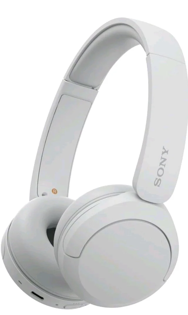 Sony WH-CH520 Wireless Bluetooth Headphones On Ear with Mic, Up to 50Hrs Battery, Quick Charge, DSEE Upscale, Multipoint Connectivity, Voice Assistant, Customized EQ-White
100+ bought in past month