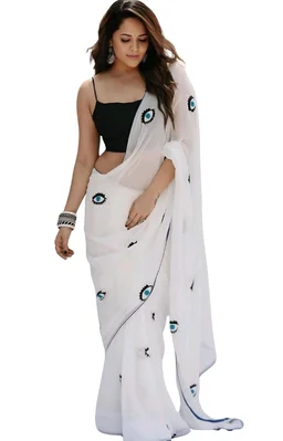 Brand: DAUJI FASHION
Womens Georgette Ready To Wear Saree Featuring Evil Eye Khatli Work With Georgette Blouse 5.5 Meter Saree and 0.8 Meter Unstitched Blouse Piece