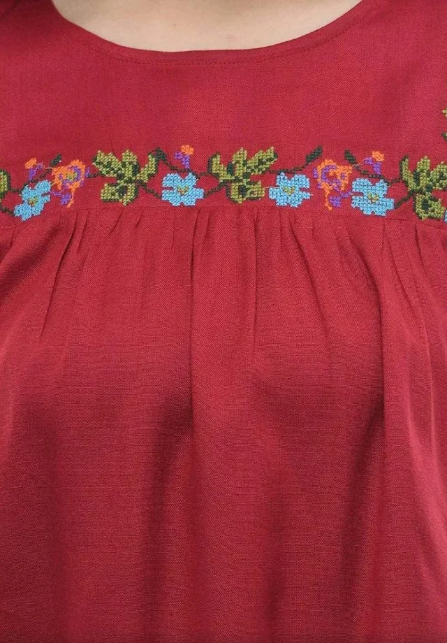 Maahi Women's Rayon Maroon Embroidery Top
- 2XL