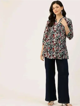 feranoid Elegant Mandarin Printed Top – Stylish & Comfortable, Sizes (S-3XL)
- 2XL