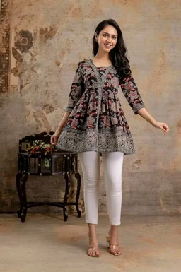 Stylum Women's Black Floral Printed Pure Cotton Peplum Top | Kurti Tops for Women | Tunic Tops for Cotton (Available in Plus Sizes)
- M