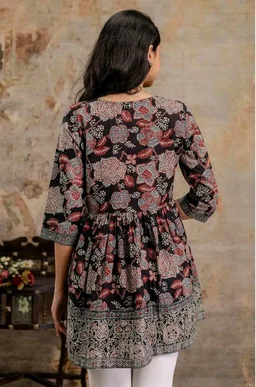 Stylum Women's Black Floral Printed Pure Cotton Peplum Top | Kurti Tops for Women | Tunic Tops for Cotton (Available in Plus Sizes)
- L