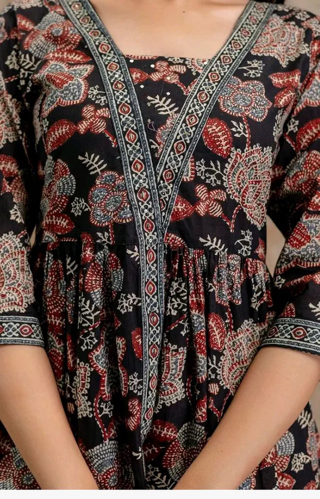 Stylum Women's Black Floral Printed Pure Cotton Peplum Top | Kurti Tops for Women | Tunic Tops for Cotton (Available in Plus Sizes)
- L