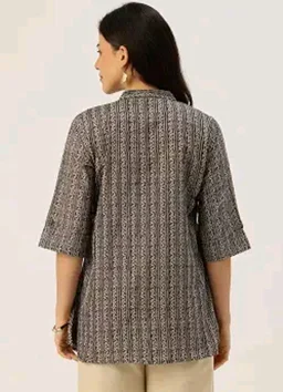 Printed Mandarin Collar top – Casual & Chic (S-3XL) - 2XL