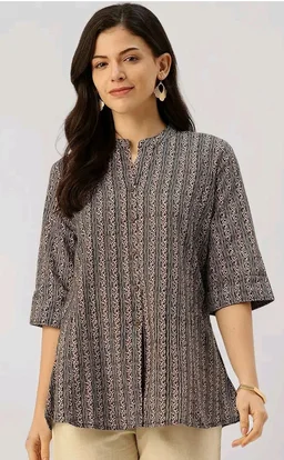 Printed Mandarin Collar top – Casual & Chic (S-3XL) - 2XL